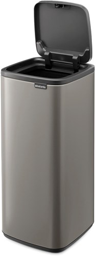Brabantia cubo de basura Bo Touch Bin 30 litros platinum diseño-2