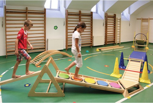 Eduplay estructura de escalada de madera Edugym para desarrollo motor niños-2