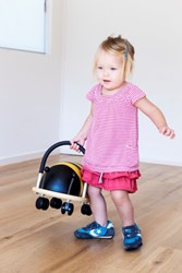 Wheelybug correpasillos abeja - juguete de madera para niños 1-3 años