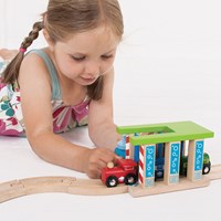 Bigjigs Estación de lavado de tren de madera - Accesorio para trenes-3