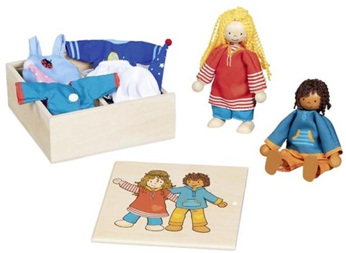 Goki muñecos flexibles juguete de madera con armario y conjuntos