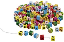 Goki cuentas de madera con letras - cubos coloridos para bisutería, 300 uds