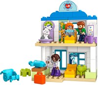 LEGO DUPLO Town 10449 Voor het Eerst Naar De Dokter-2