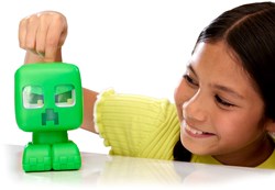 Mattel Minecraft Creeper figura interactiva con luz y sonido