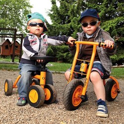 Top Trike bicicleta de equilibrio Quaddy - correpasillos para niños pequeños y preescolares