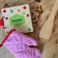 BigJigs juguetes Set de chef - ropa de cocina rosa para niños-3