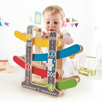 Hape pista de carreras de madera Fast Flip con 3 coches - juguete colorido