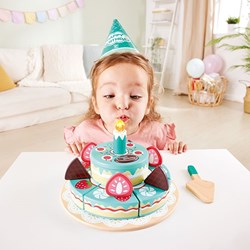Hape pastel de cumpleaños interactivo juguete con sonido y vela