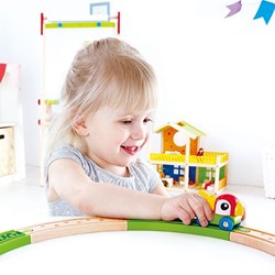 Hape extensión de vía de tren de madera jungla - set de 4 piezas