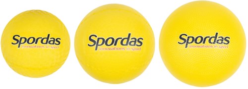 Spordas pelota de juego de goma blanda amarilla para actividades al aire libre