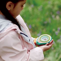 Hape set brújula infantil - juguete de aventura al aire libre