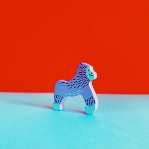 Bajo figura de juguete gorila - animales en peligro cartón - educativo