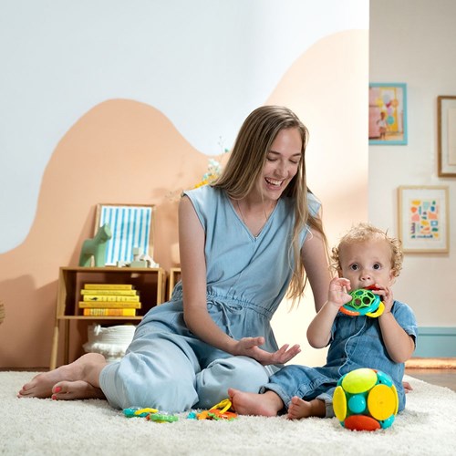 Bright Starts Catch Me Smile Gift Set-2