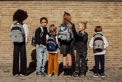 Pick & Pack Shark Shape Backpack S Visible grey (reflective)