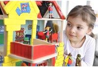 Kinderboeken Pippi Calzaslargas set de muebles de madera dormitorio casa de muñecas Villa Villekulla-3