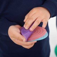 TickiT círculos sensoriales - Set SiliShapes para niños-2